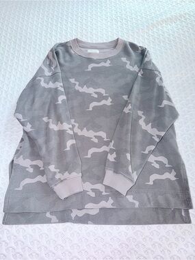 American Eagle Outfitters Gray Camouflage Crewneck Sweater